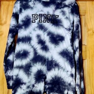 🌸PINK Victoria's Secret Black and White Tie-Dye Long Sleeve Top Size Small